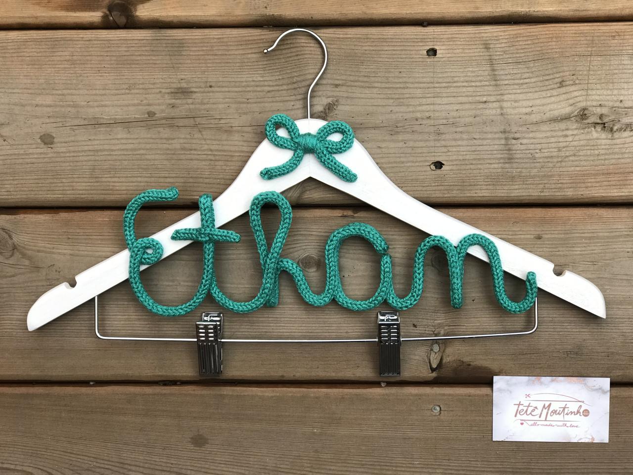 Personalized Kids Clothes Hanger Children Clothes Hanger 